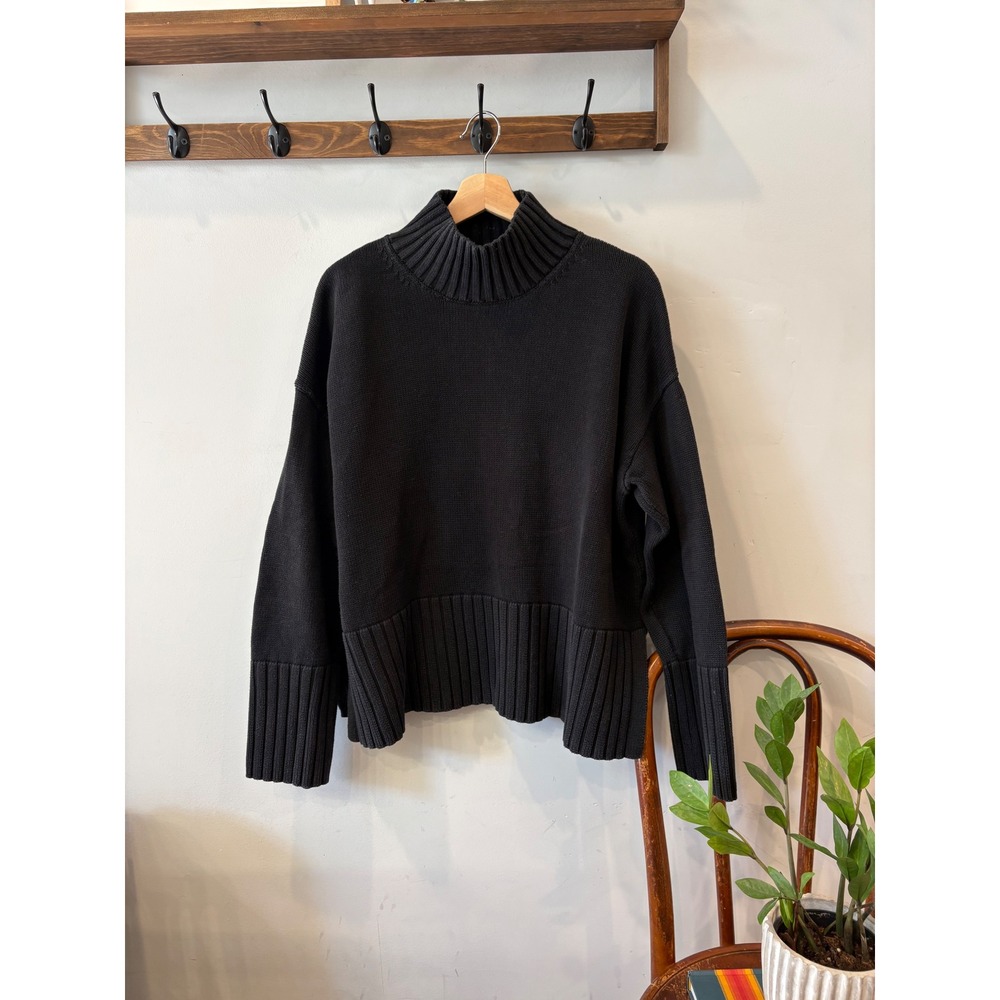 Gap Black Shaker Stitch Mock Neck Ribbed Hem Sweater